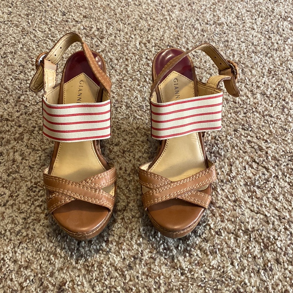 Gianni Bini wedge sandals